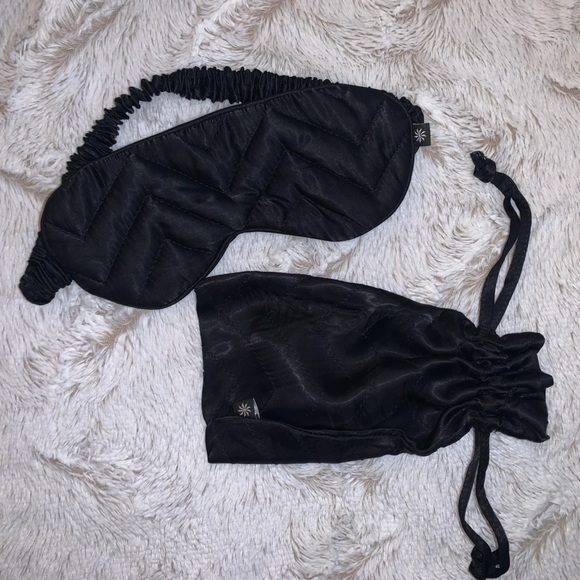 NWT - Athleta - Black Calm Cool Sleep Mask - Picture 5 of 7